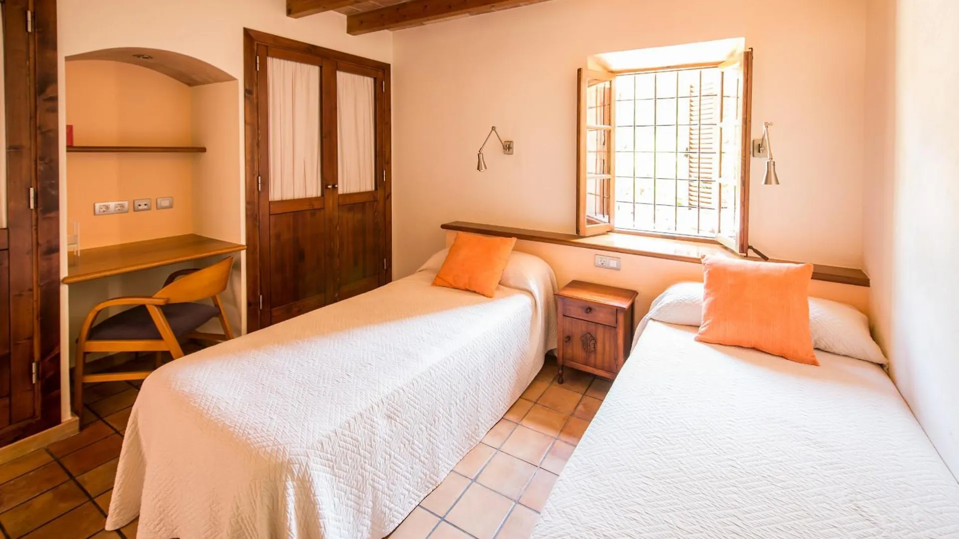 Country house Costitx - 3937-60 Mallorca Pollenca Spain